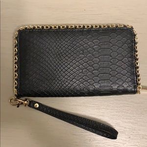 Wristlet